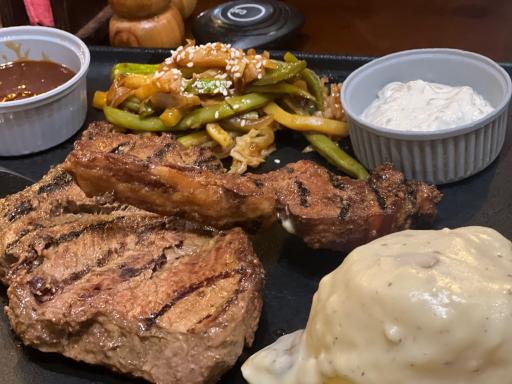 عکس کافه رستوران لیان