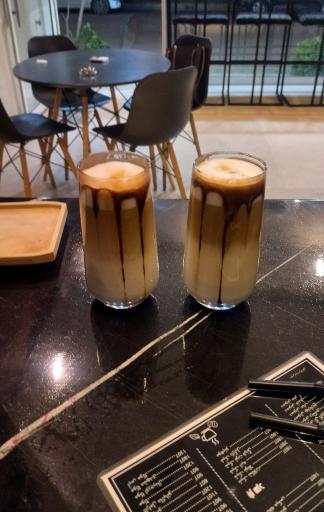 عکس کافه گلاویژ