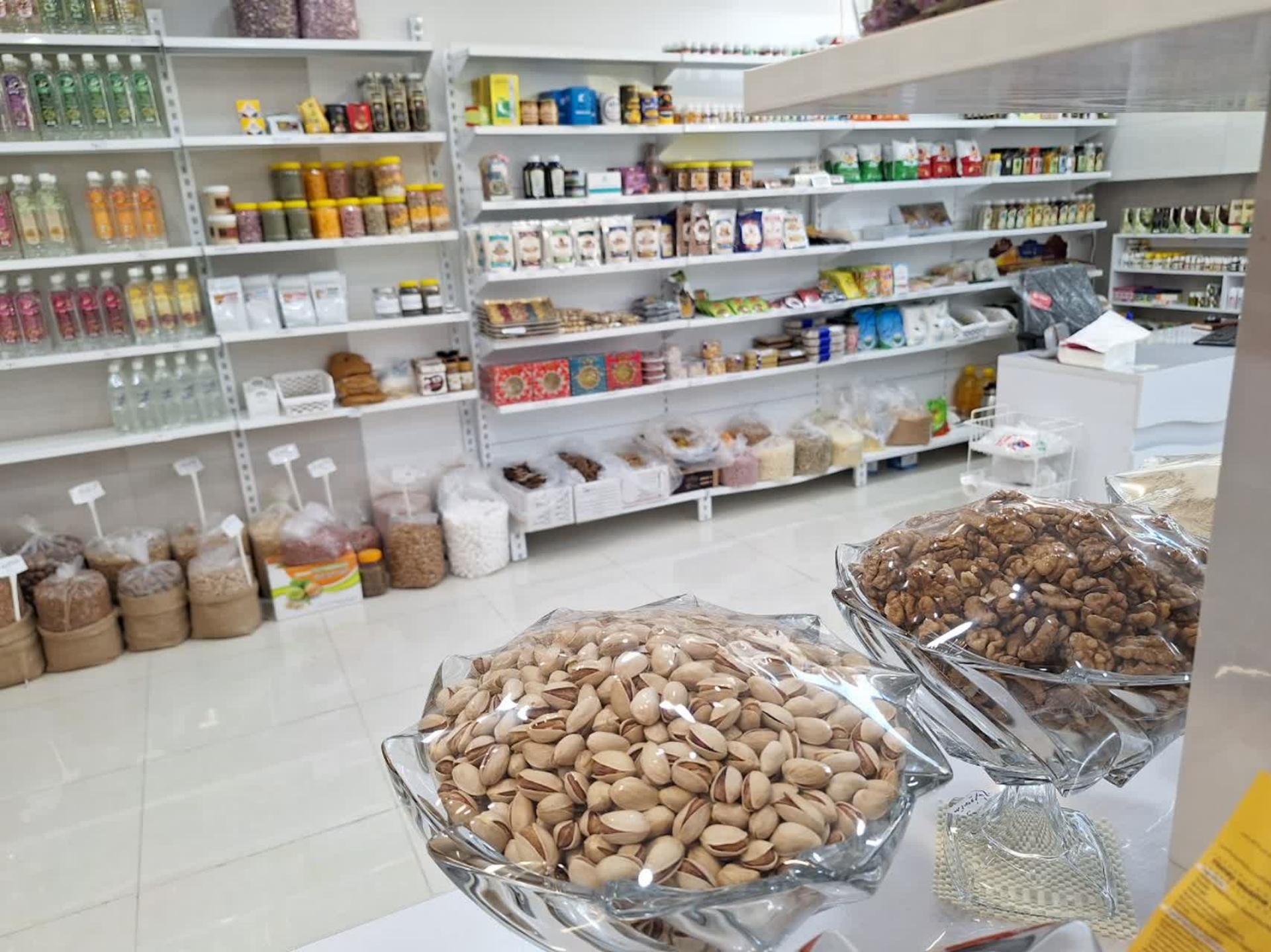 عکس عطاری ناروان