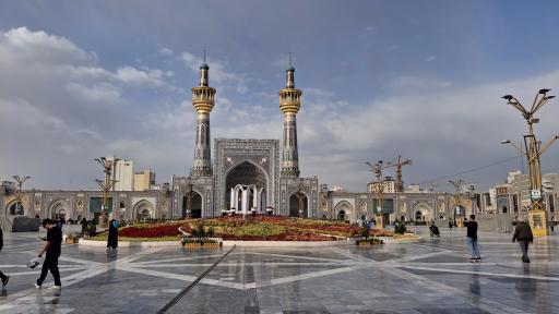 عکس ایوان قبله (ولیعصر)