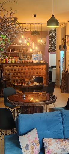 عکس کافه گودو 