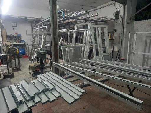 عکس درب و پنجره سازی عین اله جانی نژاد