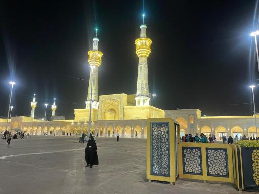 عکس ایوان قبله (ولیعصر)