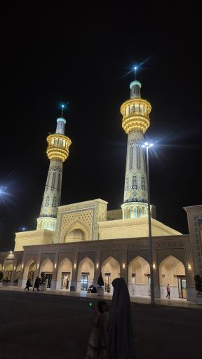 عکس ایوان قبله (ولیعصر)