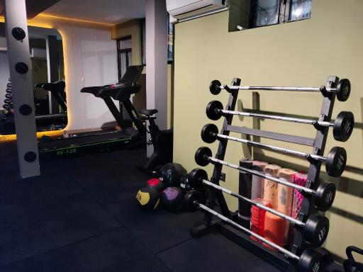 عکس باشگاه ورزشی مرکز تندرستی و حرکات اصلاحی ویرا