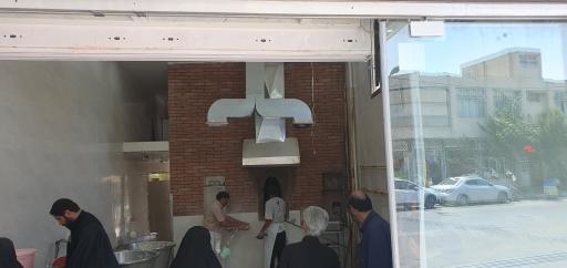 عکس نانوایی سنگک