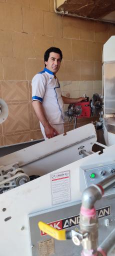 عکس نانوایی نان لواش مهاجر