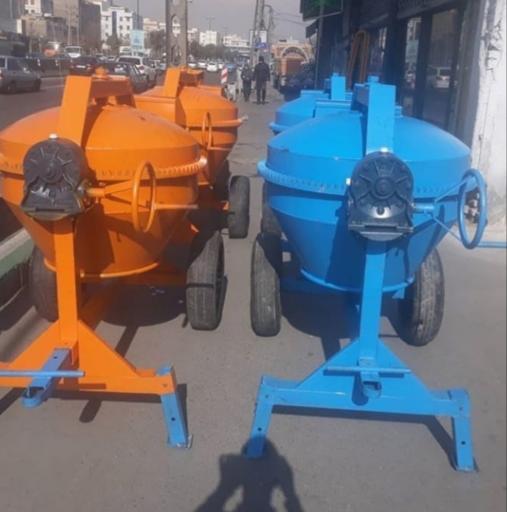 عکس بالابر و بتونیر ساختمانی مولویان