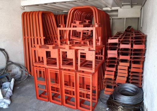 عکس بالابر و بتونیر ساختمانی مولویان