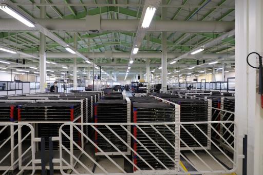 عکس شرکت صنایع الکترونیک مادیران