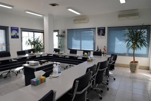 عکس شرکت صنایع الکترونیک مادیران