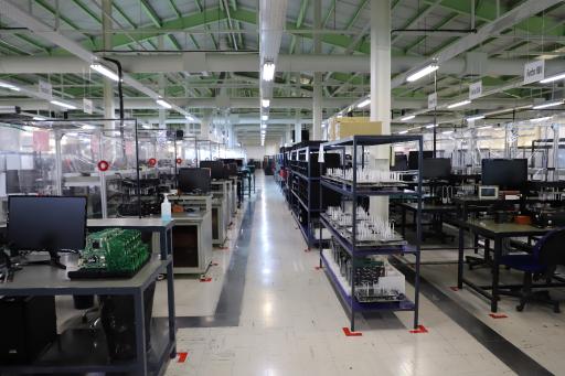 عکس شرکت صنایع الکترونیک مادیران