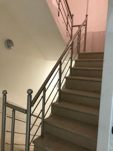 عکس آموزشگاه رباتیک و هوش مصنوعی راهی‌شو