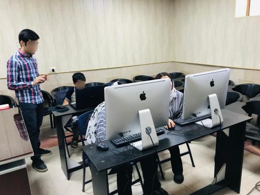 عکس آموزشگاه رباتیک و هوش مصنوعی راهی‌شو