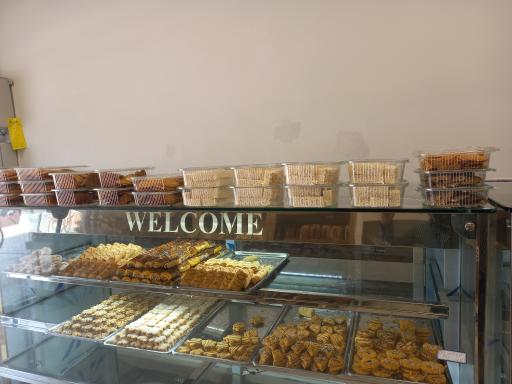 عکس قصر نان و شیرینی 