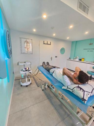 عکس کلینیک فیزیوتراپی آفتاب