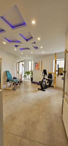 عکس کلینیک فیزیوتراپی آفتاب
