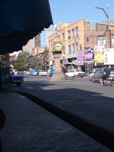 عکس چهارراه ساعت
