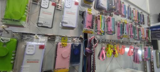 عکس خدمات کامپیوتری و تعمیرات موبایل هادی