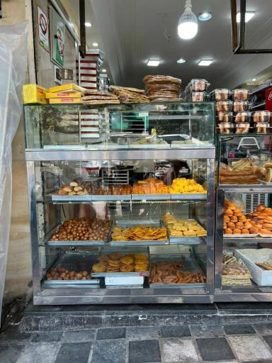 عکس کلوچه و شیرینی فومن