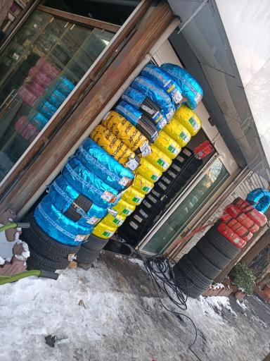 عکس لاستیک فروشی و آپاراتی فرحزادی