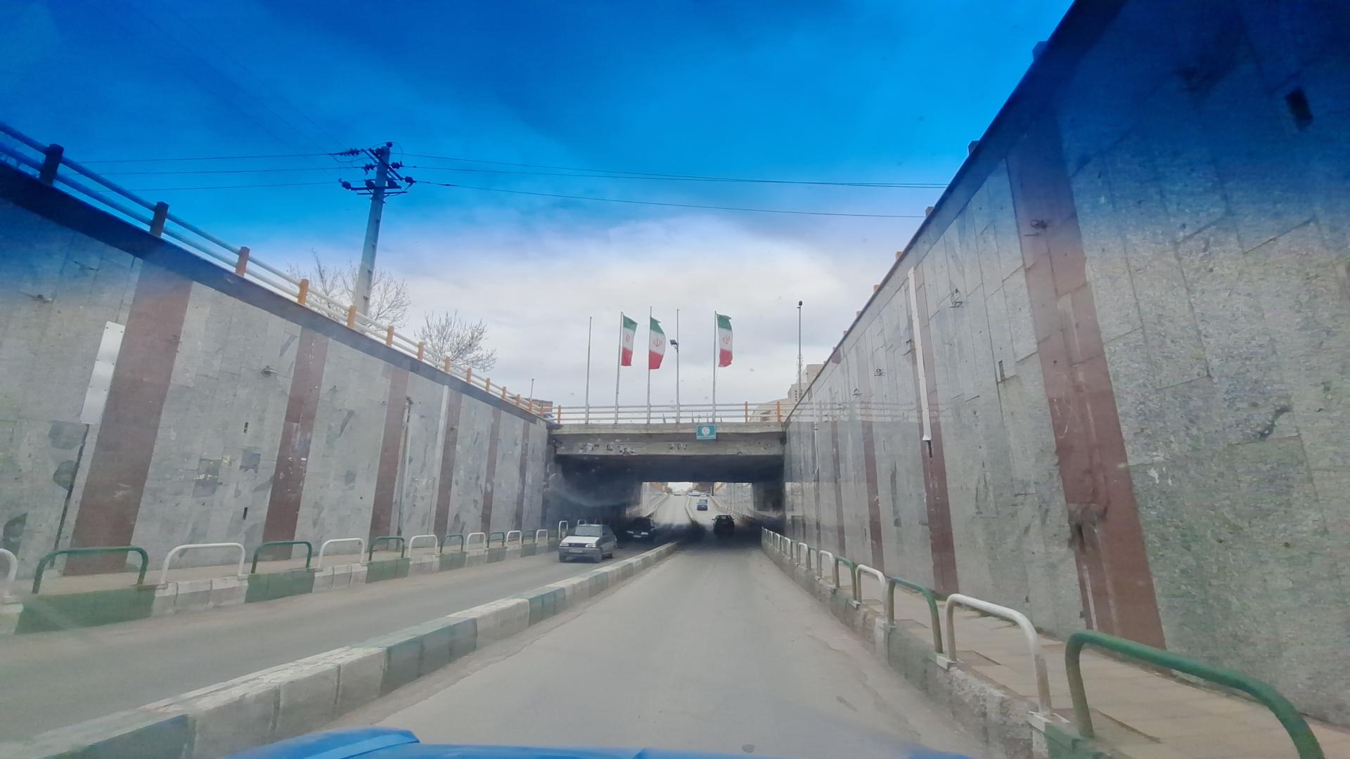 عکس زیرگذر حسن آباد