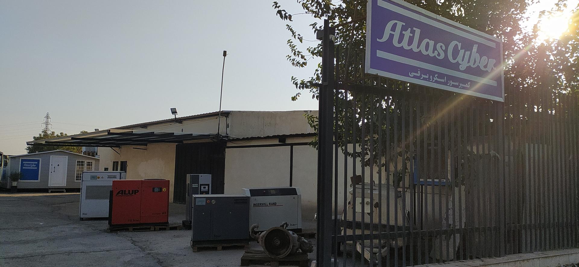 عکس کمپرسور اسکرو اطلس سایبر