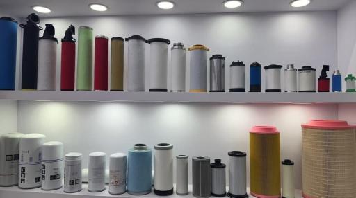 عکس کمپرسور اسکرو اطلس سایبر