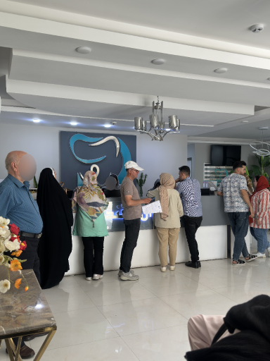 عکس کلینیک دندانپزشکی دنیای لبخند 