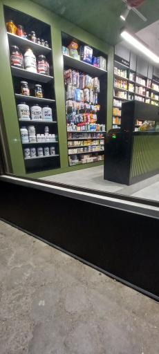 عکس داروخانه دکتر اکبریان