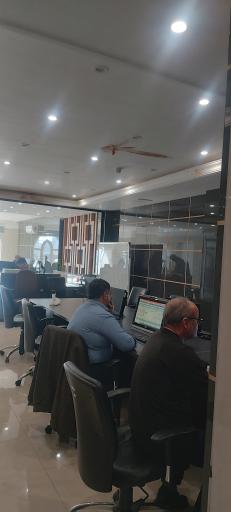 عکس کارگزاری مبین سرمایه