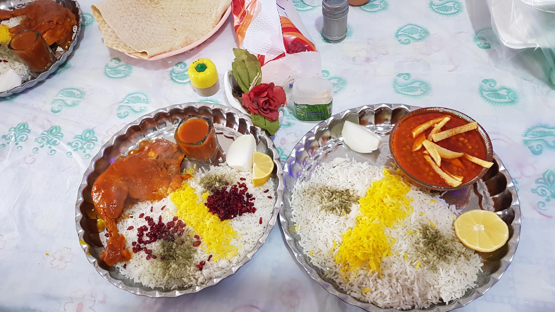 عکس غذاخوری خاتون