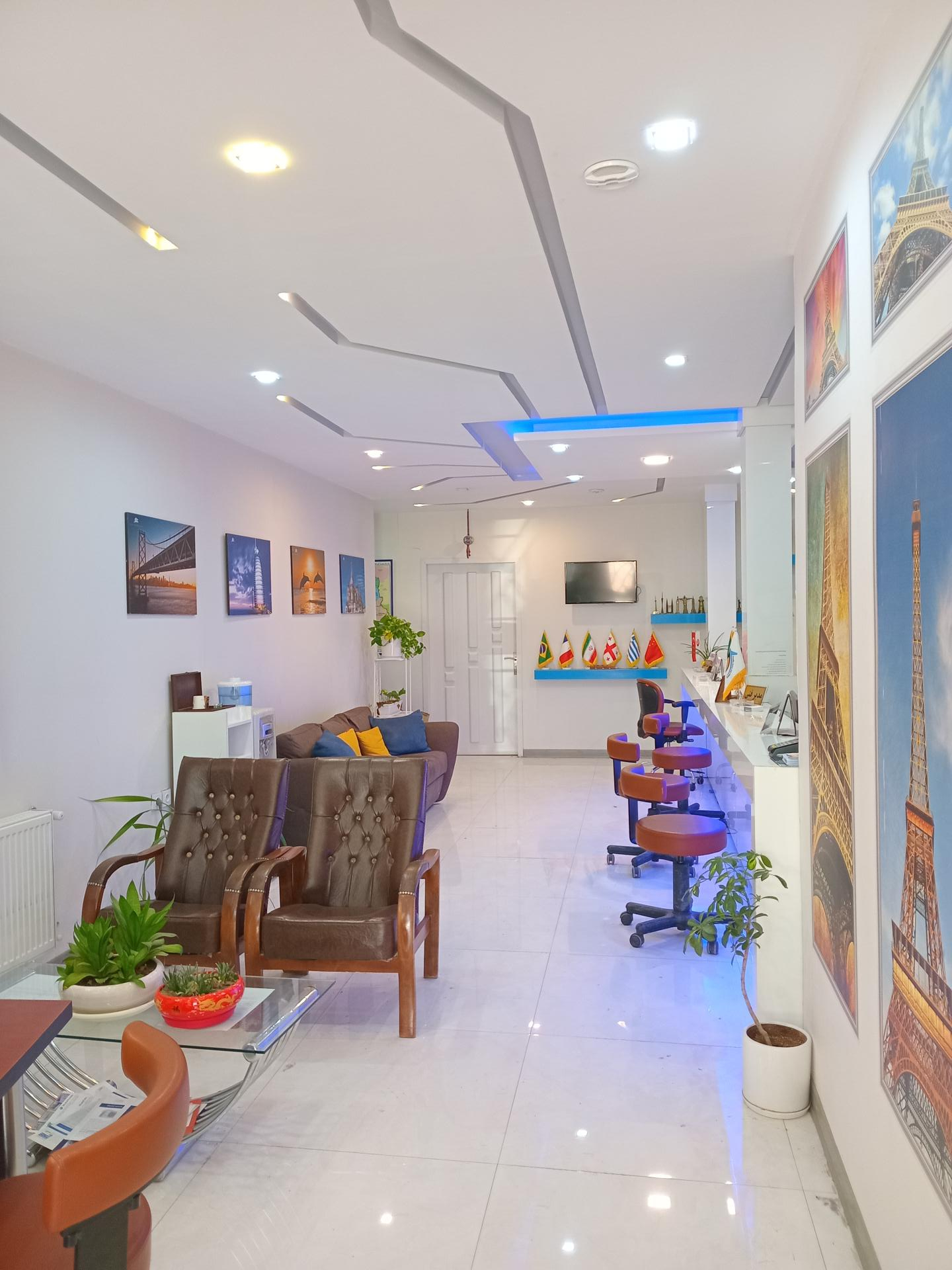 عکس دفتر مسافرتی آفتاب طلایی