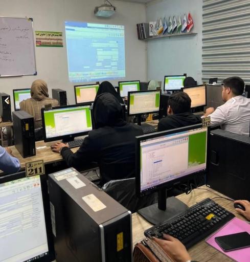 عکس آموزشگاه حسابداری و کامپیوتر آذرنگ شرق