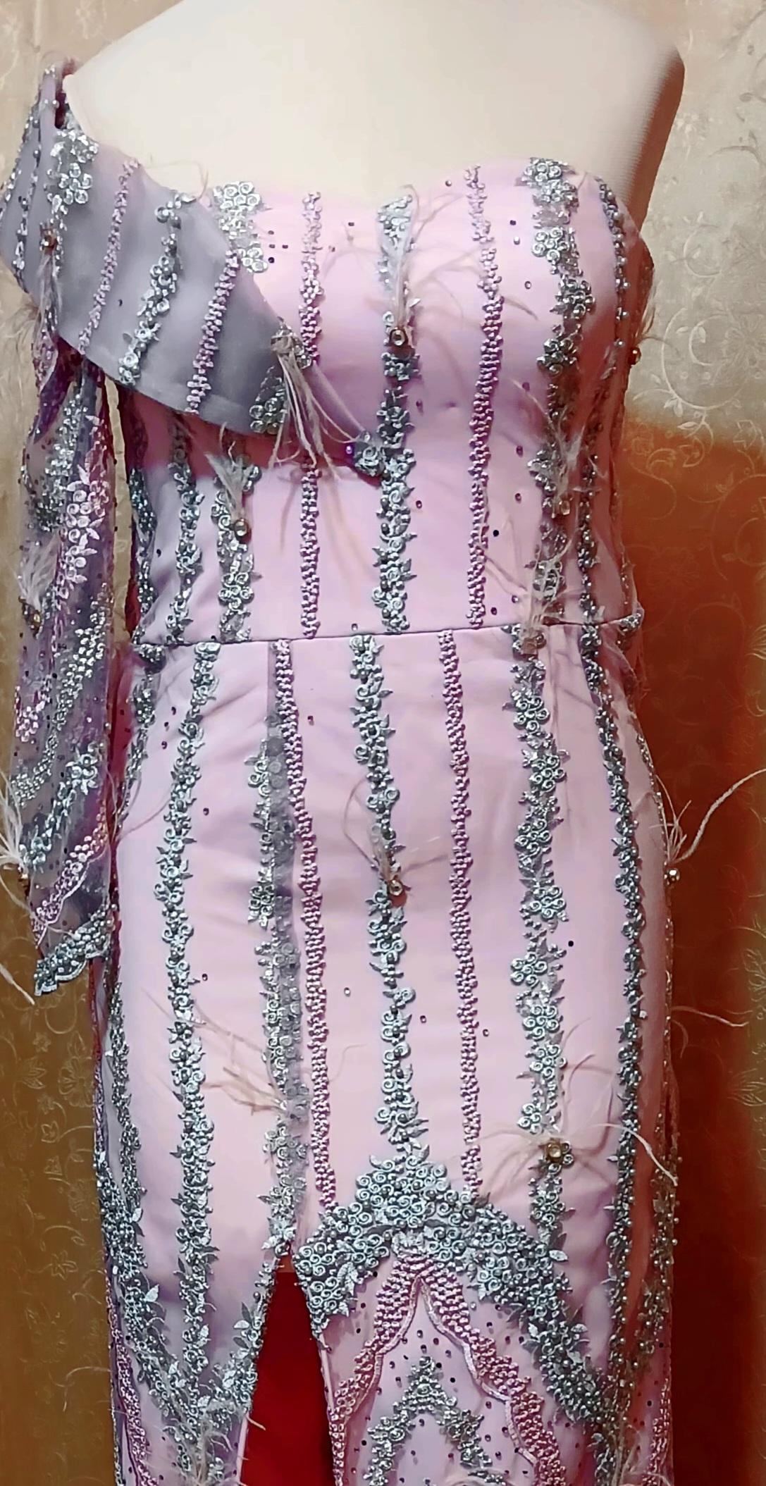 عکس خیاطی مریم