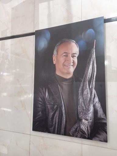 عکس لابراتوار رهبر