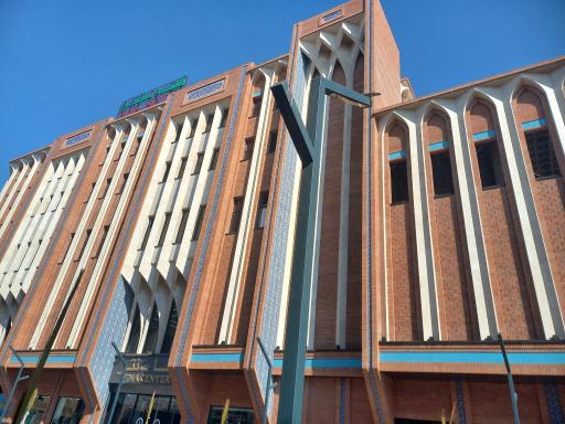 عکس مجتمع تجاری اقامتی فینا سنتر