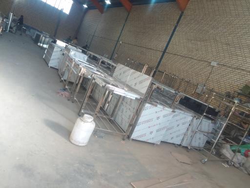 عکس تولید کننده تجهیزات آشپزخانه صنعتی استیل فرشاد 