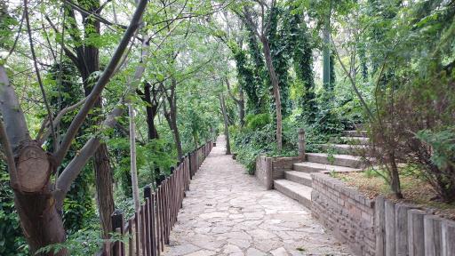 عکس پارک ایران زمین