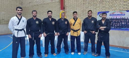 عکس آکادمی تخصصی دفاع شخصی فاتحان استاد محسن عابدی 