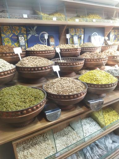 عکس خشکبار تکین
