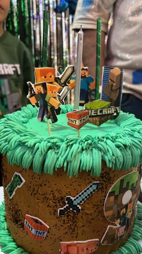 عکس قنادی اطمینان