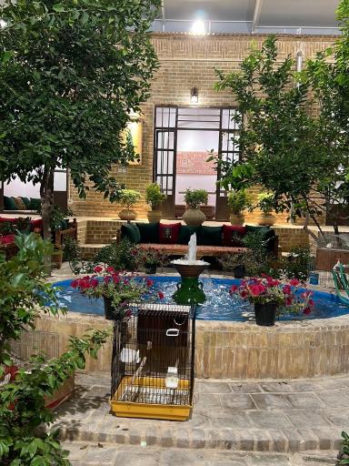 کافه ماه