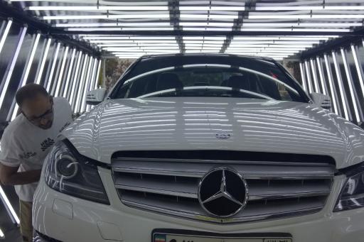 عکس کارشناسی رنگ خودرو جدی شعبه 2