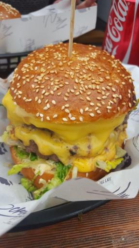 عکس کافه م ر