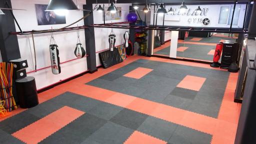 عکس باشگاه ورزشی نریمان 