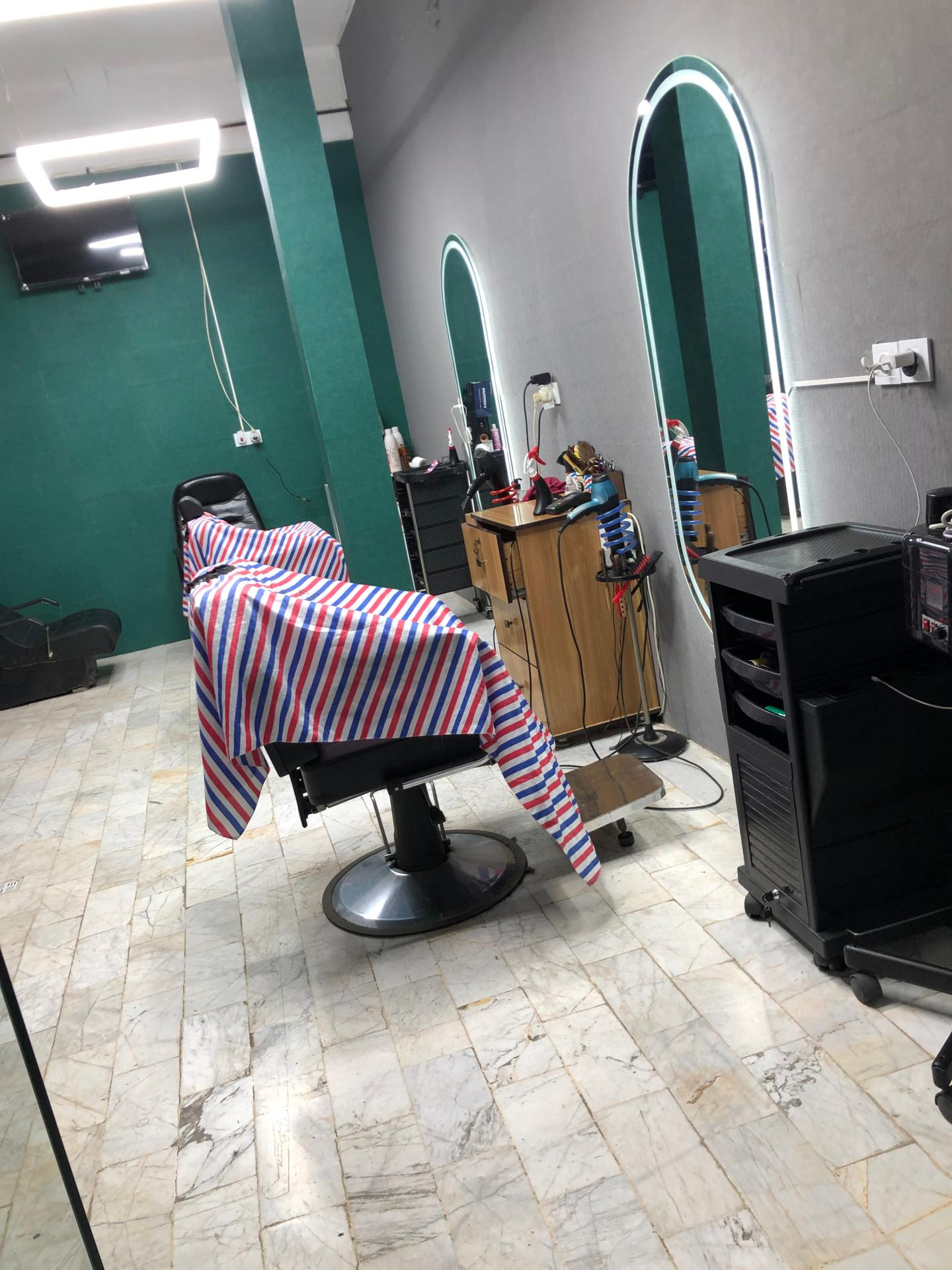 عکس پیرایش کارن