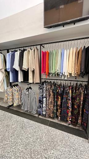 عکس فروشگاه عدد سیزده