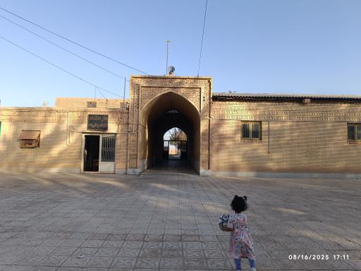 عکس امامزاده سید غریب