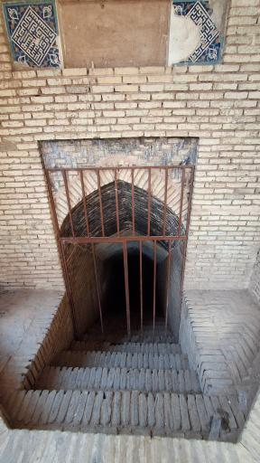 عکس آب انبار جِنکُ